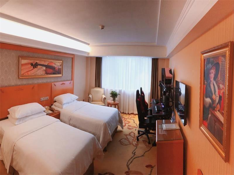 Vienna Hotel Zhongshan Central Coach Station Changzhou  Екстер'єр фото